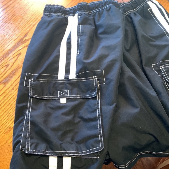 Big and tall swim trunks - Picture 2 of 3